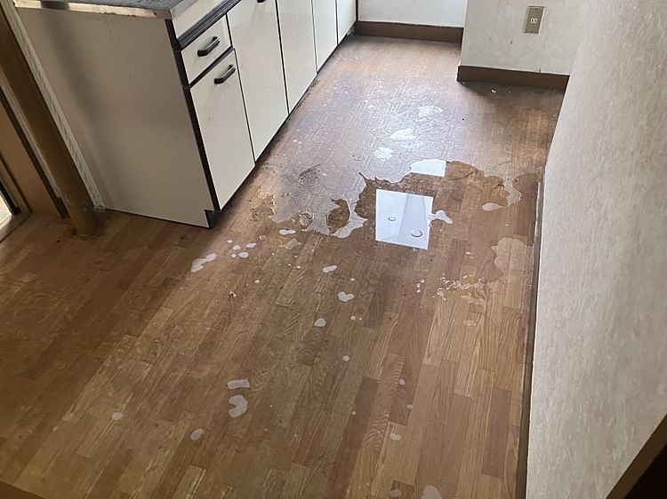 漏水は続くよ、どこまでも